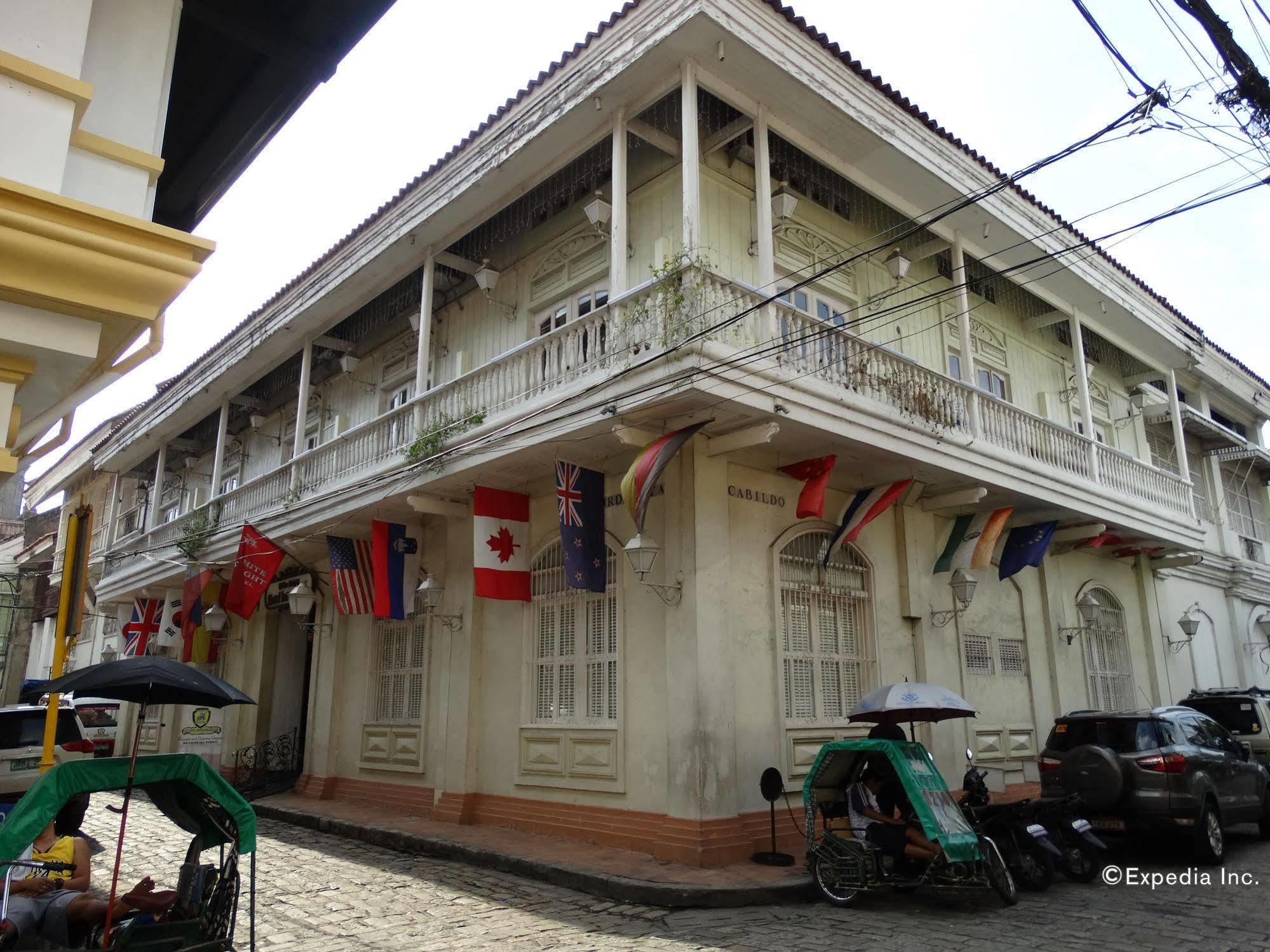 White Knight Hotel Intramuros Manila Exterior photo