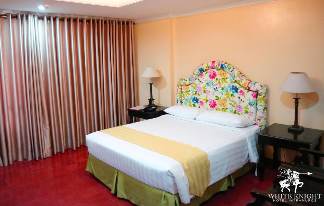White Knight Hotel Intramuros Manila Exterior photo